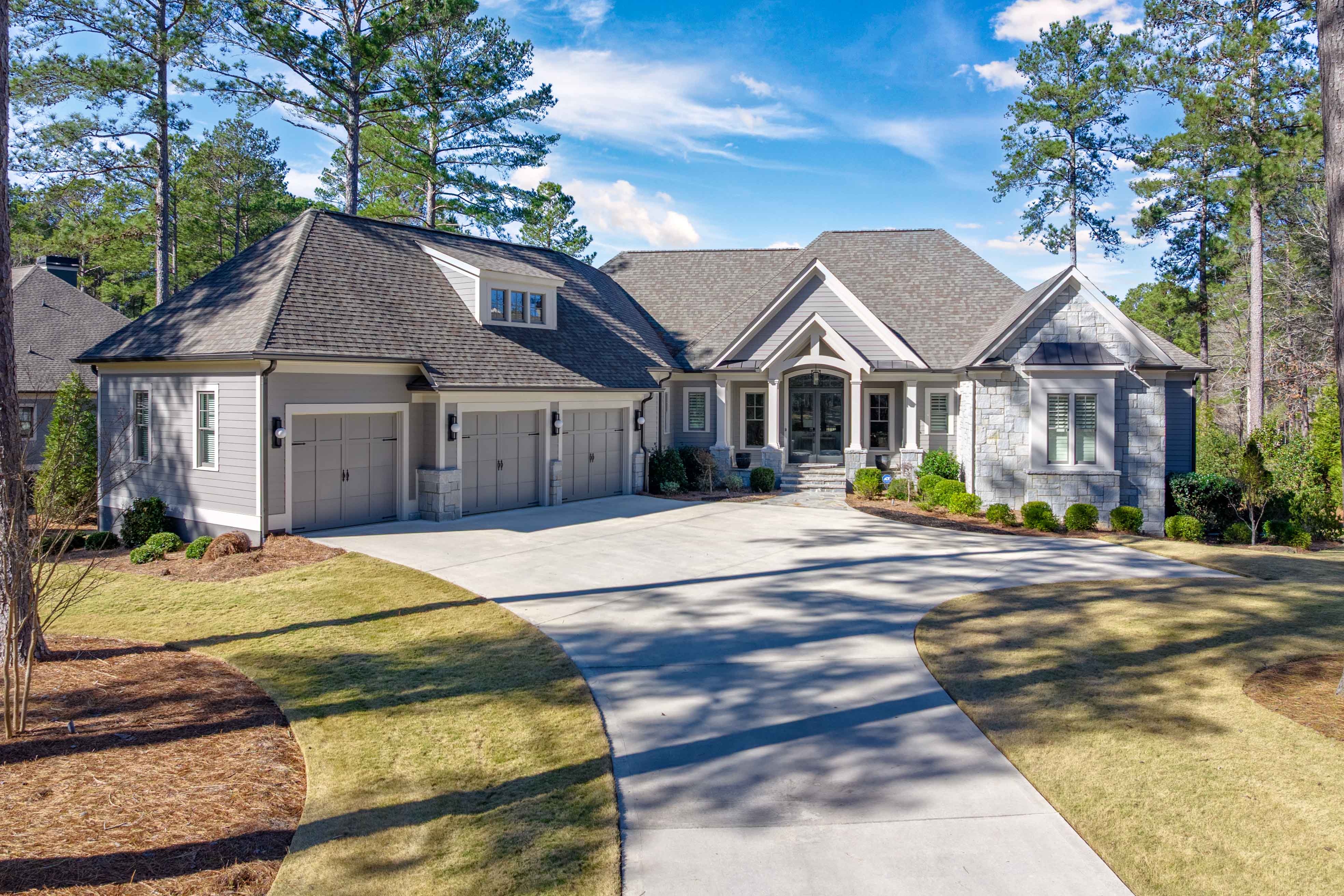 2661 Parrott's Pointe Road image 3